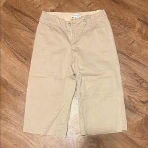 Tan Women's Banana Republic Capri/Long Shorts